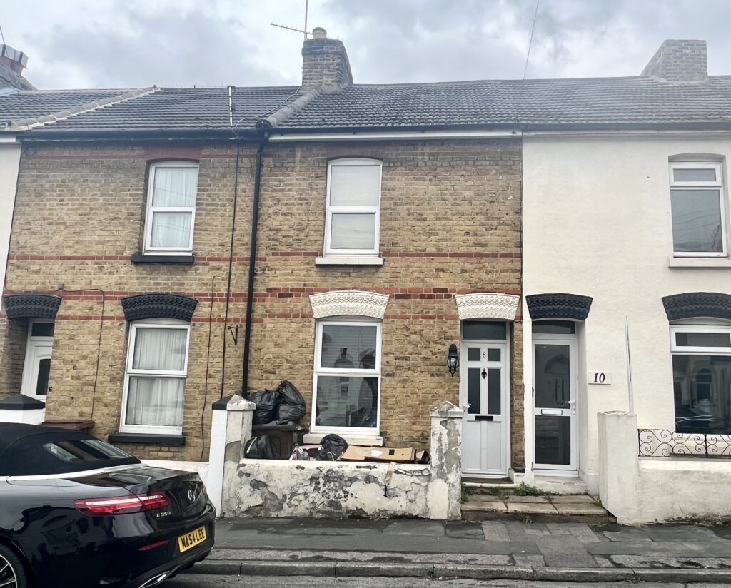 8 Shakespeare Rd, Gillingham Phoenix Property Services